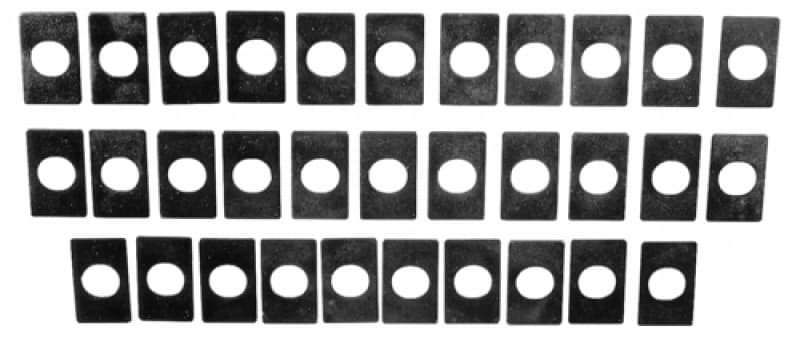 Ford Racing Rocker Arm Shim Kit for Bolt-Down Roller Rocker Arms with 32 Shims