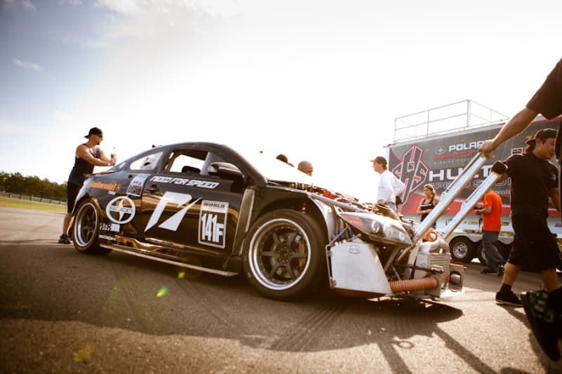 Mishimoto Heat Resistant Silicone Ducting 4in Diameter for Multiple Vehicles - Image 4