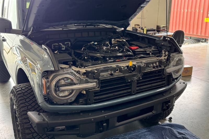 CSF Transmission Oil Cooler with DYME Pro/Spec Quick Release Fittings 10,000 PSI - Image 3