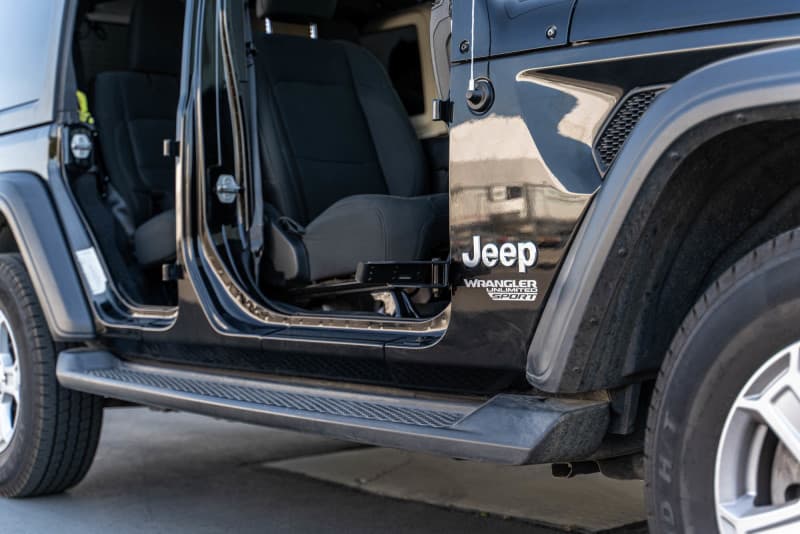DV8 Offroad Foot Pegs for Wrangler JK/JL & Gladiator Hinged Anti-Slip Pair - Image 4