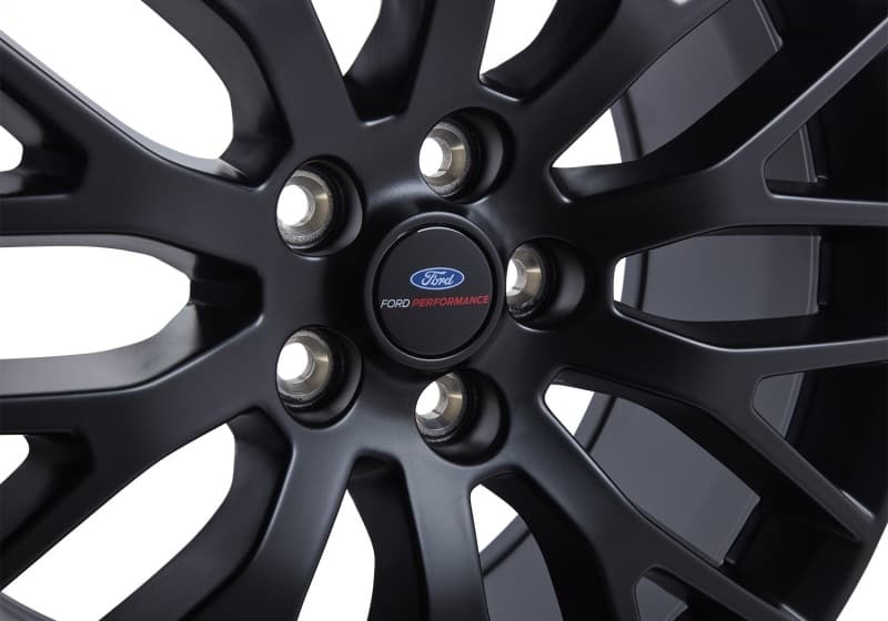Ford Racing Wheels for Ford Mustang GT 2005 5-Spoke Design - Image 3