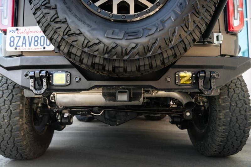 DV8 Offroad Elite Series 8 Ton D-Ring Shackles with Chromoly Pin for Recovery - Image 3