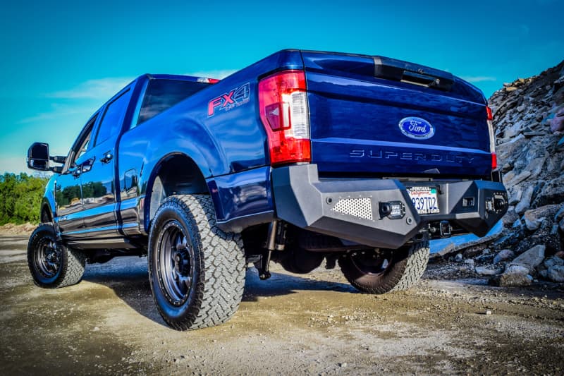 DV8 Offroad Rear Bumper for Ford F250 HD with Integrated Tire Carrier - Image 3