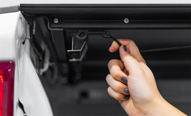 Access LOMAX Tri-Fold Cover - Image 5