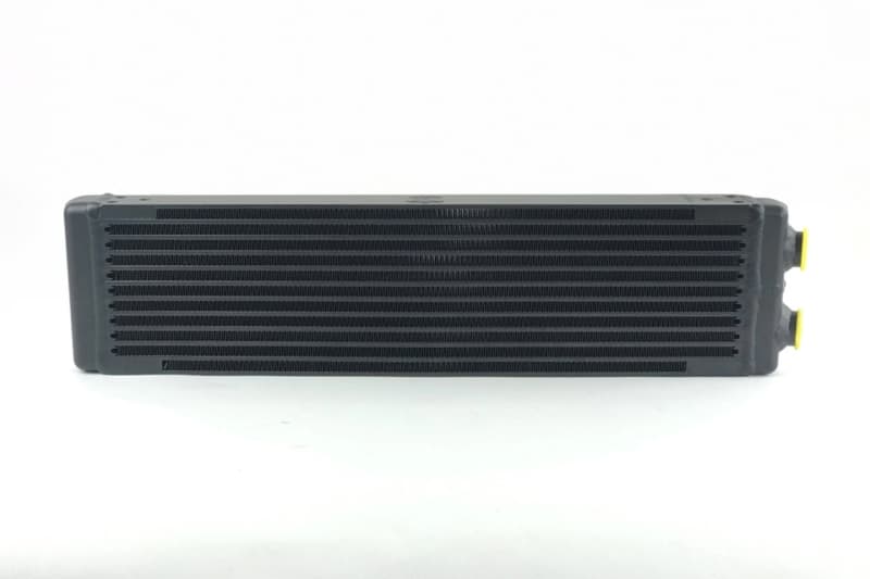CSF Oil Cooler 8110 Rectangular Design for Tight Spaces - Image 2
