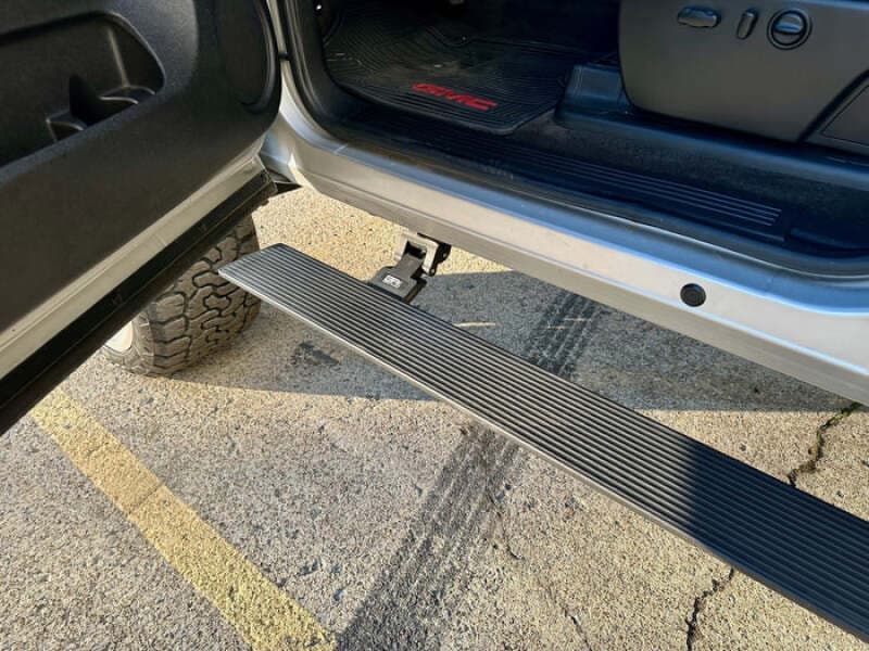 Body Armor 4x4 E-Power Side Steps for Full Cab Trucks 6" Wide Dual-Motor LED - Image 3