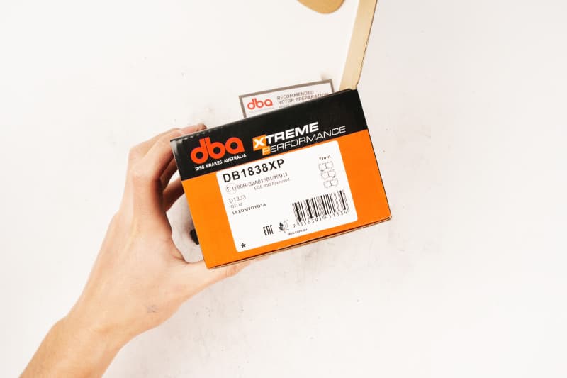 DBA XP+735 Brake Pads for Track Use Carbon Fiber High Temp 735C - Image 4