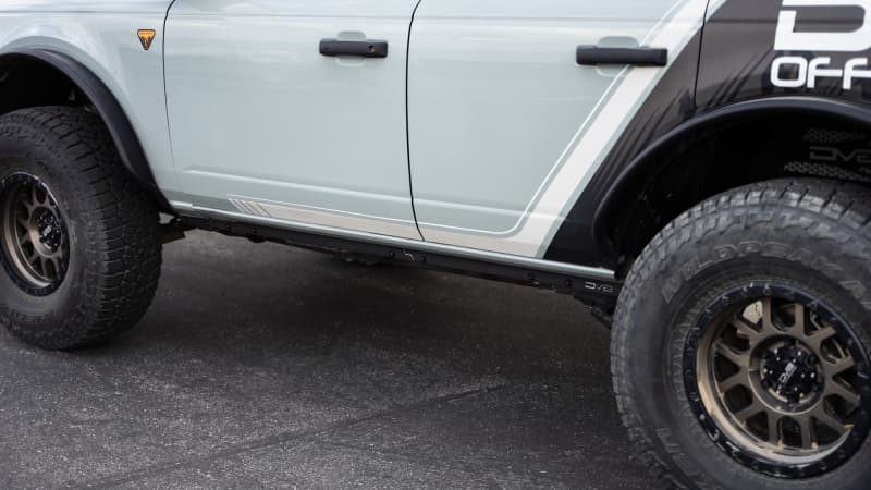 DV8 Offroad Pinch Weld Diff Cover for Ford Bronco Powder Coated Steel - Image 5