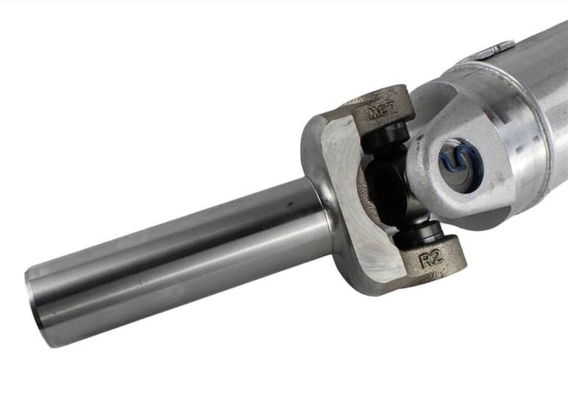 Ford Racing Driveshaft for 96-04 Ford Mustang Manual 31 Spline One Piece Alum... - Image 5