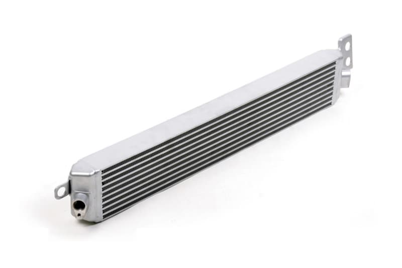 CSF Oil Cooler for E9X M3 High-Performance Engine Oil Temperature Control - Image 2