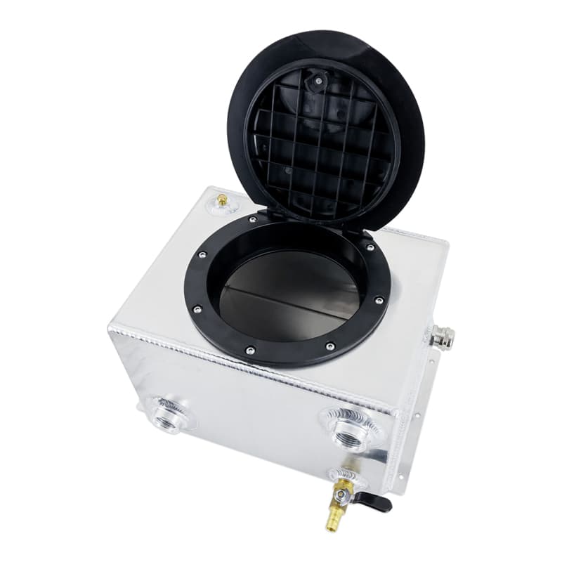 Mishimoto Reservoir Tank for Chevy C6 25oz Aluminum - Image 5