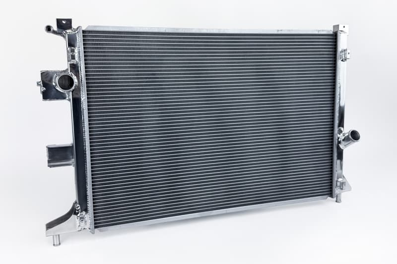 CSF Radiator 42mm 2-Row Aluminum Core for Improved Cooling Performance - Image 2