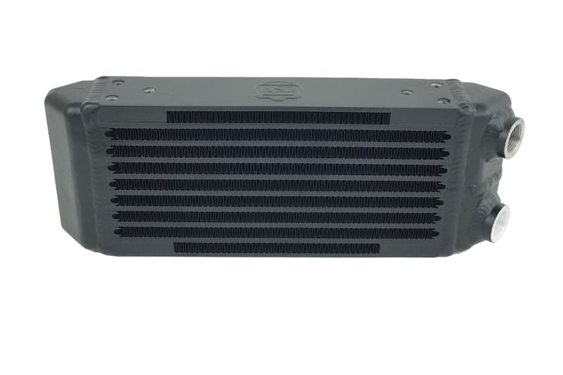 CSF Oil Cooler 8119 Rectangular Design for Tight Spaces - Image 3