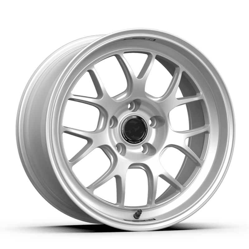 fifteen52 Apex RSR 18x9.5 5x120 22mm ET Radiant Silver Wheels