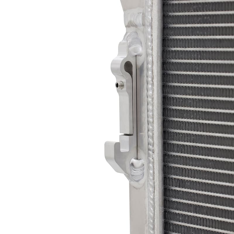Mishimoto Radiator for Porsche Cayenne 2003-2010 40mm Core 3.4L Fluid Capacity - Image 5