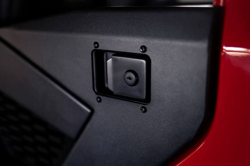 DV8 Offroad Half Doors for Jeep with Removable Black Mesh Molle Panel - Image 3