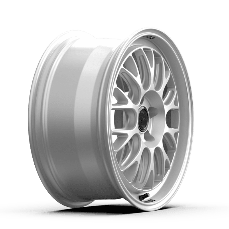fifteen52 Holeshot RSR 18x8.5 5x112 42mm ET Wheels - Image 3