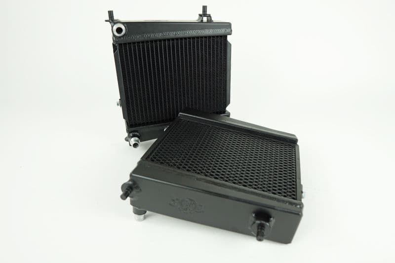 CSF Aluminum Radiator for Chevy C6 with OEM Rock Guard Compatibility - Image 2