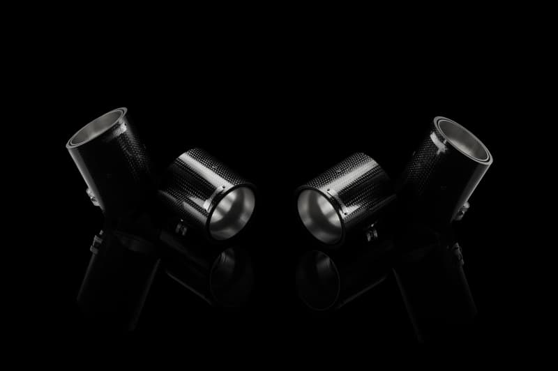 Akrapovic Tail Pipe Set - Carbon - Image 4