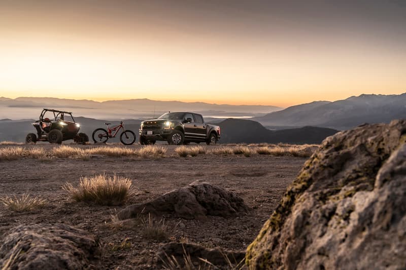 FOX 2.0 Performance Shock for Off-Road Vehicles with Aluminum Body & IFP - Image 3