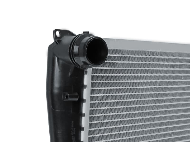 aFe BladeRunner OE Radiator All-Aluminum Core Replacement - Image 3
