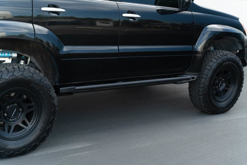DV8 Offroad Rock Sliders for 285/70R17 Tires Direct-Fit Bolt-On SRGX-02 - Image 5