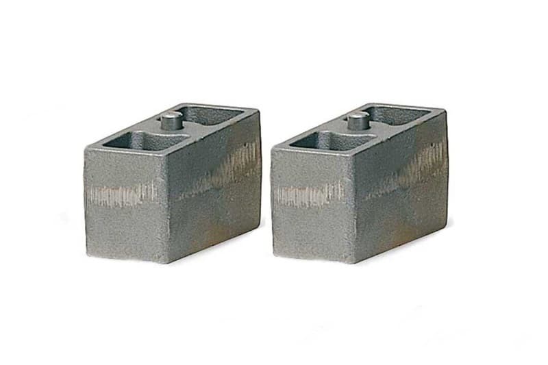Fabtech Leaf Spring Block Kit for 4in Front, 3in Wide with Bump Stop - Image 2