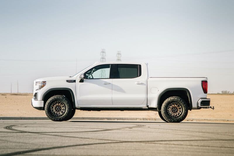 Cognito Lift Kit for Chevy C6 6-Inch Performance Suspension System - Image 4