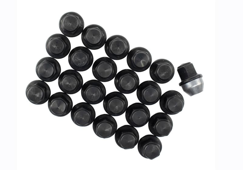 Ford Racing Wheel Lug Nut Kit for Ford F-150 24 Black Chrome Nuts - Image 4