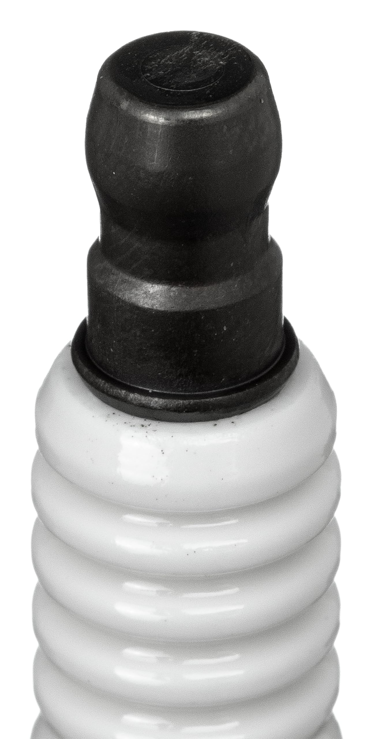 NGK IFR6F-8DN Laser Iridium Plug - Image 3